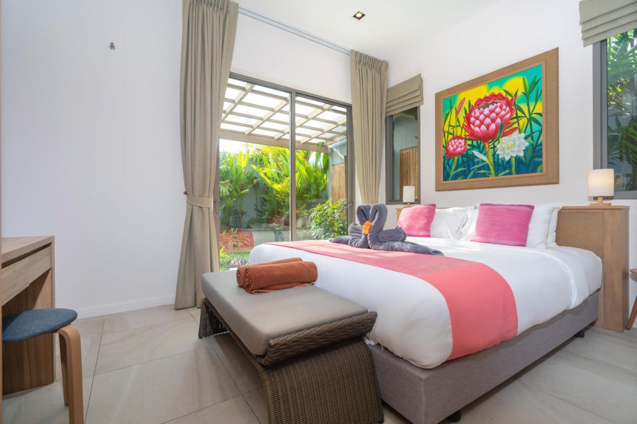 Dalaa 9 Villa Kamala Beach Exterior photo